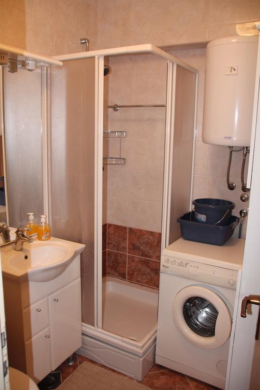 Apartment Diwa Брела Екстер'єр фото